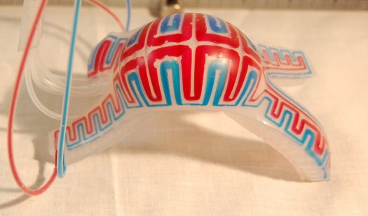 美打造“變色龍”軟體機器人 外表顏色能與周圍環(huán)境融合