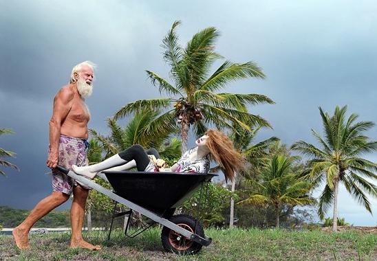 隱居世外桃源近20年 澳大利亞現(xiàn)代版魯賓遜或?qū)⒈黄入x島