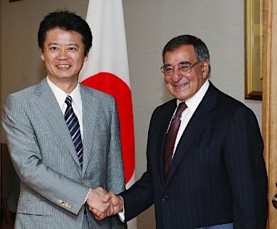 美國防長促日從大局出發(fā)冷靜處理釣魚島問題(圖)