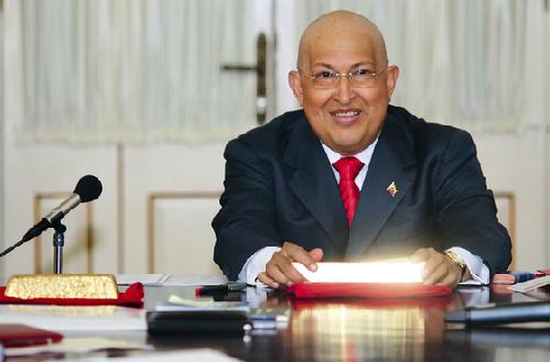 委內(nèi)瑞拉10月舉行大選 多項(xiàng)民調(diào)顯示查韋斯領(lǐng)先對(duì)手