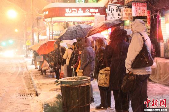 風(fēng)暴致美國(guó)颶風(fēng)災(zāi)區(qū)71萬(wàn)戶斷電 似恐怖片續(xù)集