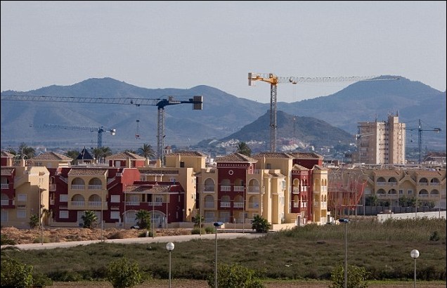 購(gòu)買16萬(wàn)歐元房產(chǎn)贈(zèng)“綠卡” 西班牙擬推新政振興樓市