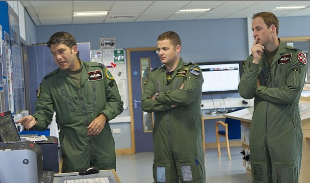 英王室網(wǎng)上曬王子軍營照忘記PS 軍事機(jī)密恐泄露