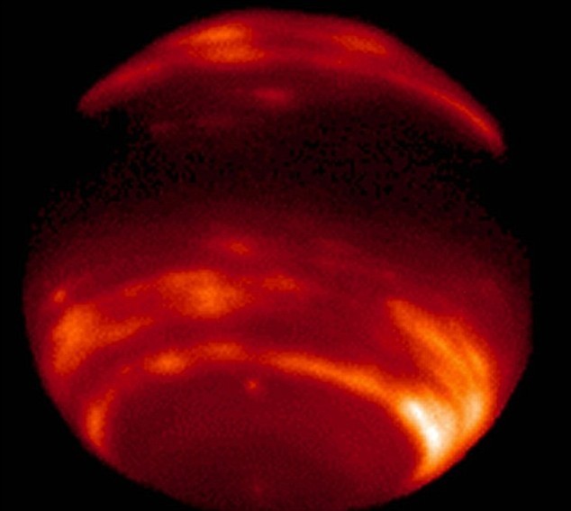 天王星海王星“珠光寶氣”？科學(xué)家推測(cè)表面存在鉆石海