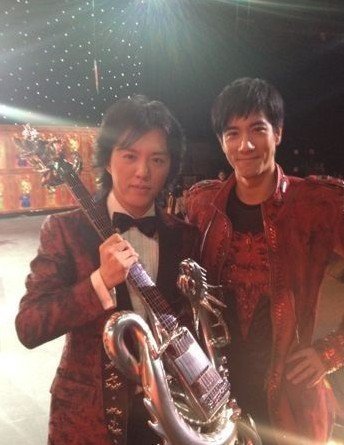 王力宏否認與李云迪“斷背”傳聞