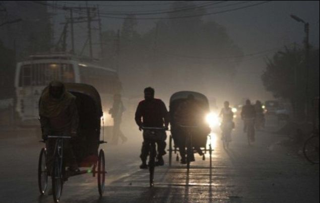 印警方稱黑公交輪奸案有預(yù)謀 又一女子遭厄運六嫌犯落網(wǎng)