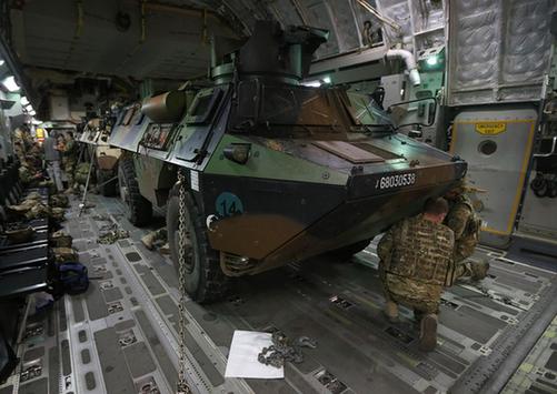 法國(guó)將向馬里增派千人機(jī)械化部隊(duì) 美國(guó)協(xié)助