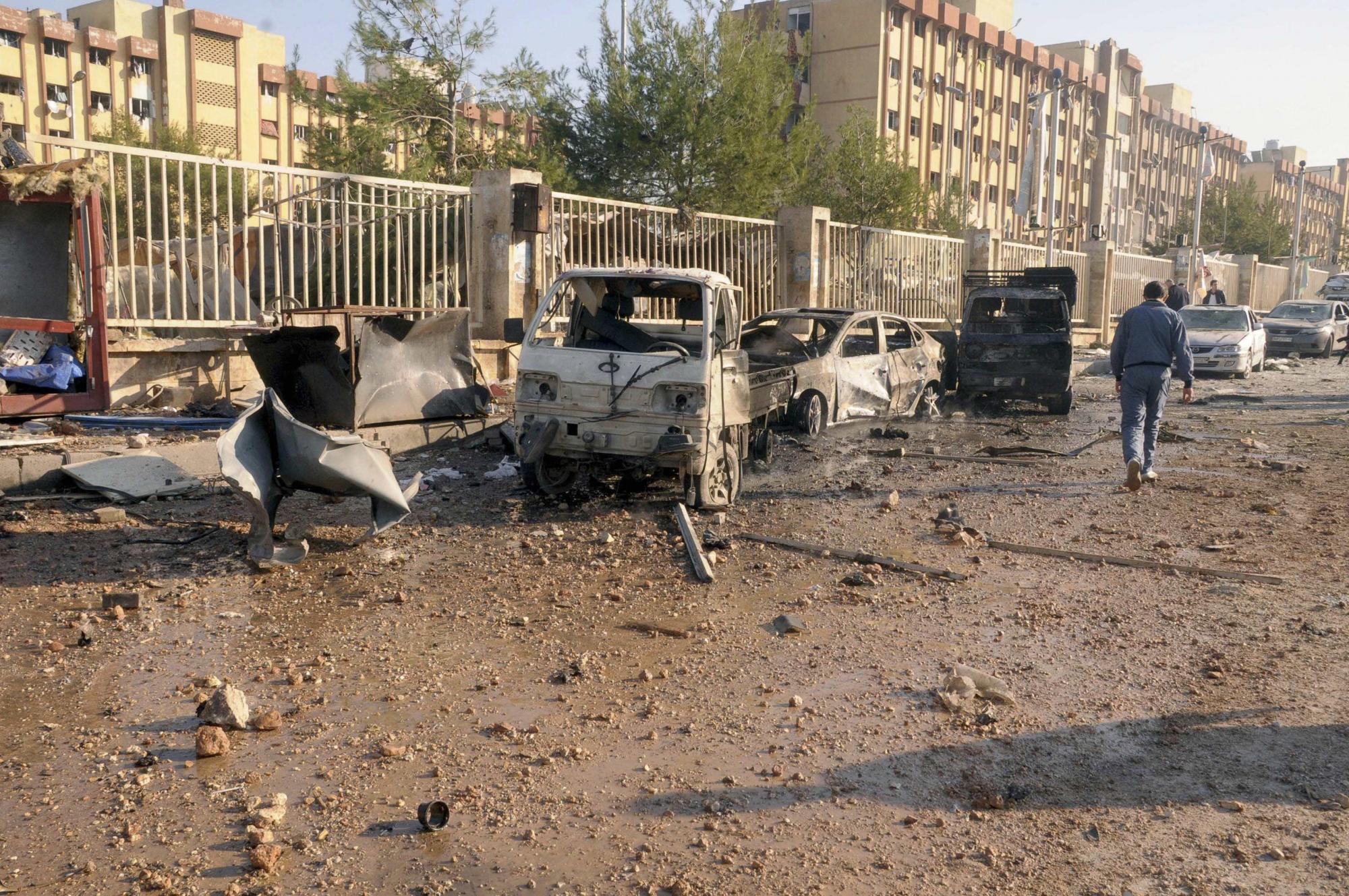 敘利亞阿勒頗大學(xué)遭襲82人死亡 美否認敘用化學(xué)武器