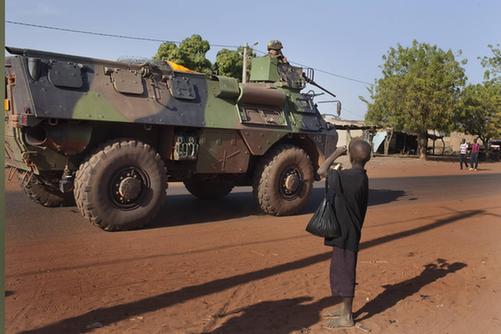 歐盟召開緊急外長(zhǎng)會(huì)議 決定幫助訓(xùn)練馬里政府軍