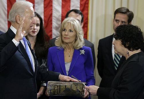 組圖:奧巴馬20日在家人陪同下就職 女兒夸贊