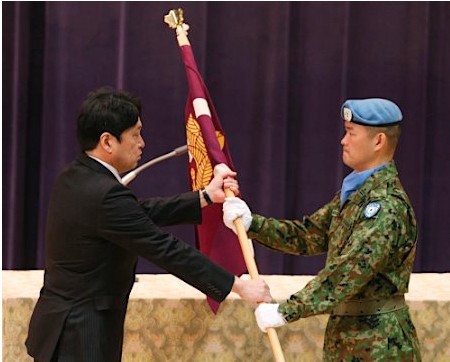 安倍豪稱:愿站在日本自衛(wèi)隊(duì)前面捍衛(wèi)國家安全