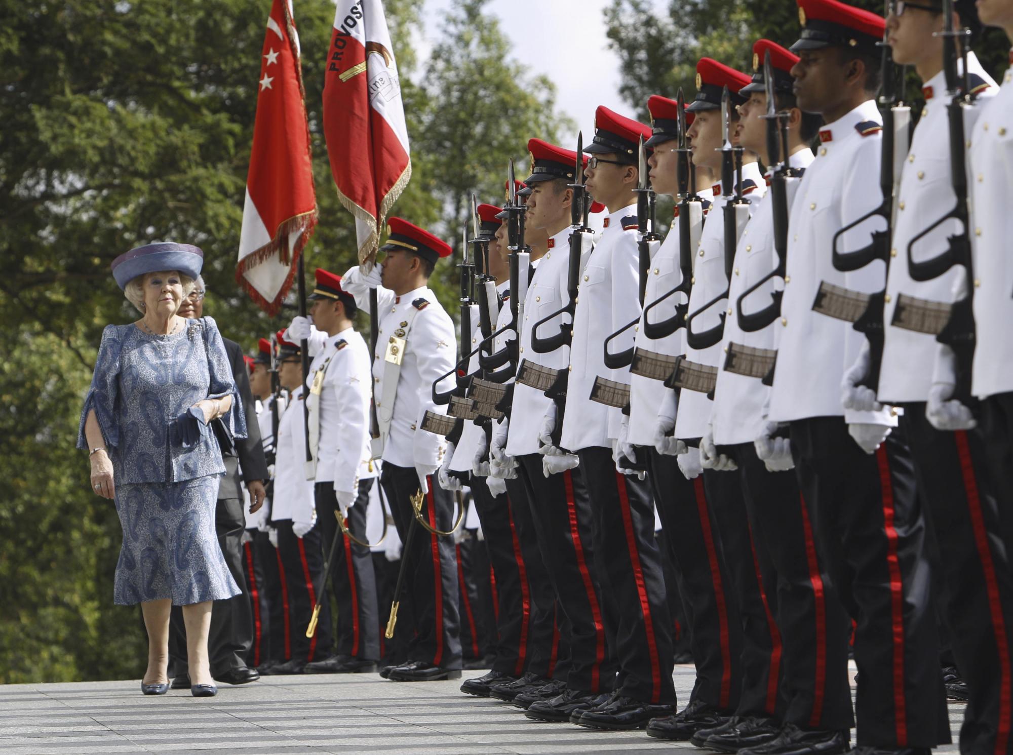 75歲荷蘭女王宣布退位長子接班 “老王儲”查爾斯再被調(diào)侃