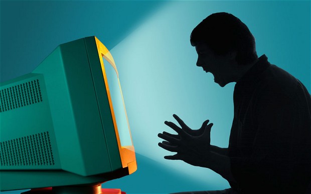 推特報告顯示該公司拒絕向英國警方提供用戶信息