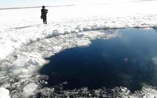 俄羅斯隕石引發(fā)“淘金熱” 英國幸運躲過一劫