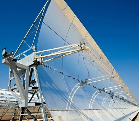 世界最大太陽(yáng)能發(fā)電站落戶(hù)阿聯(lián)酋 為兩萬(wàn)家庭供電