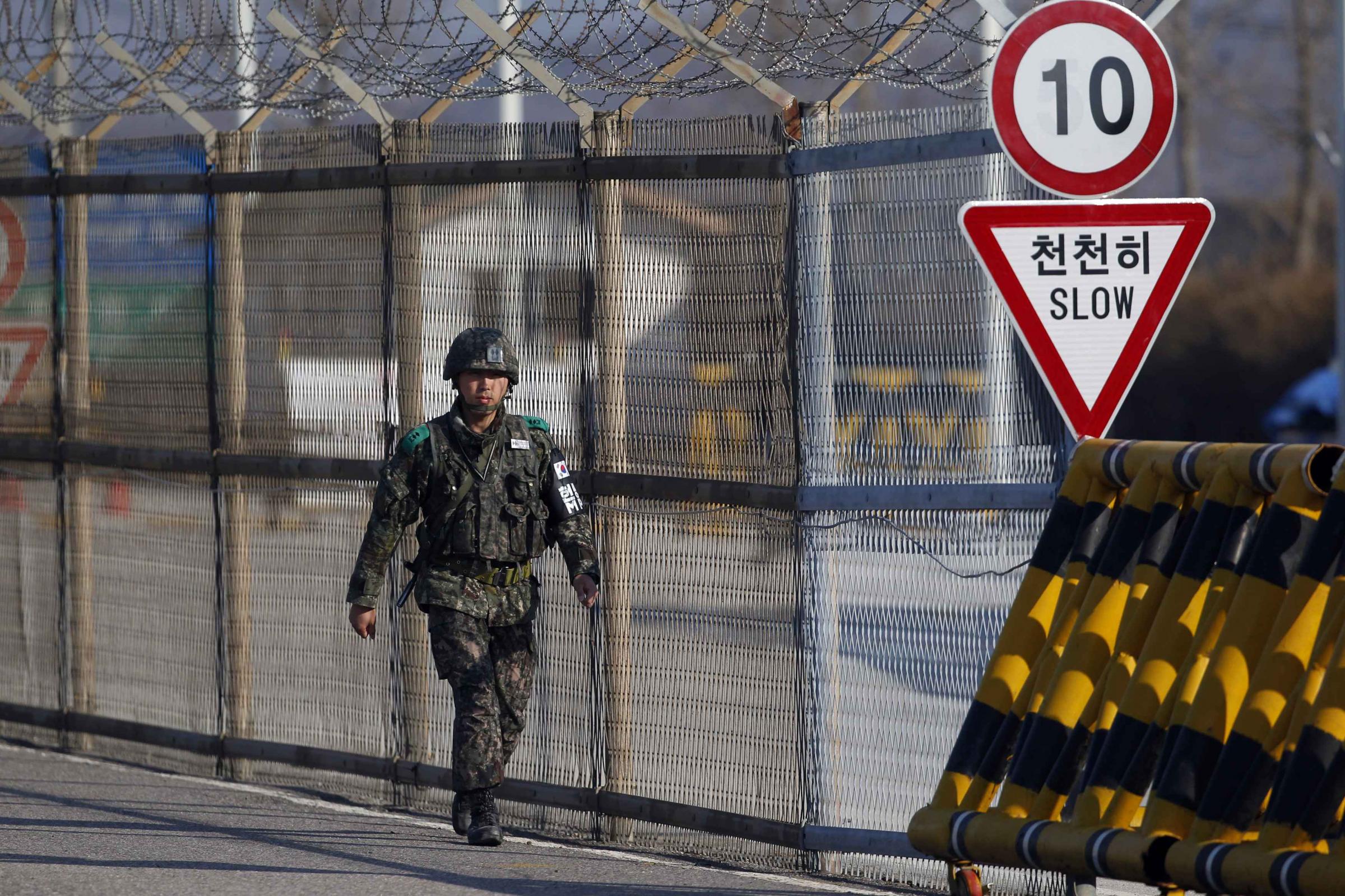 朝或發(fā)射導(dǎo)彈韓美日嚴(yán)陣以待 美司令稱有能力攔截