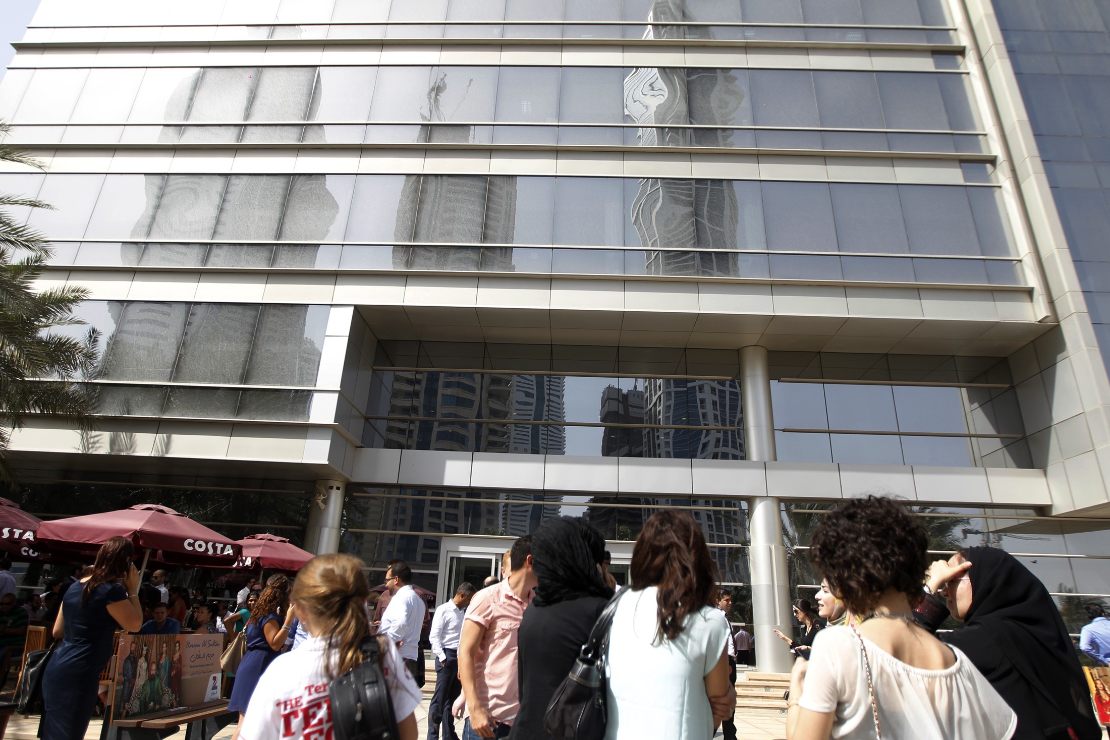 伊朗發(fā)生近半世紀以來最強地震 或致數(shù)百人喪生