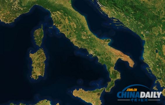 30萬張衛(wèi)星照片拼成無云地圖集 提供俯瞰獨(dú)特視野