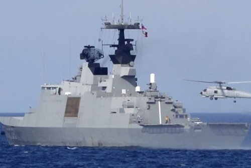 解放軍兩支艦隊實(shí)兵實(shí)彈赴南海策應(yīng)臺灣
