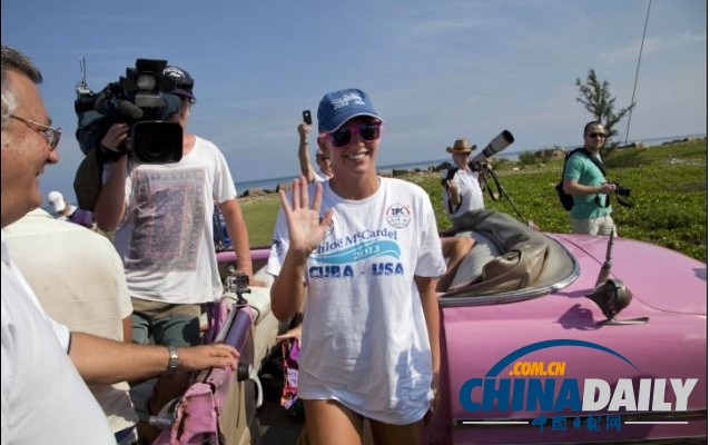 澳女子嘗試從古巴游泳至美國 下水11小時(shí)被水母刺傷