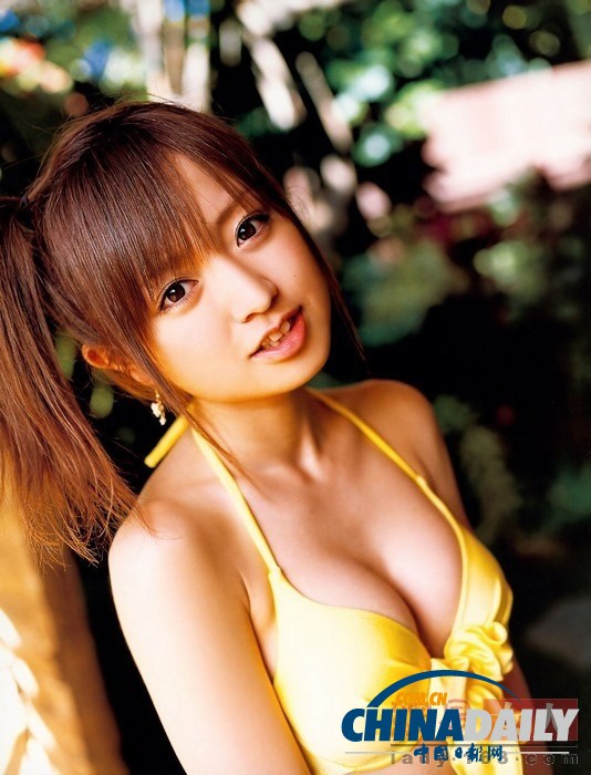 林志玲朱茵袁姍姍秀“Y型”美胸