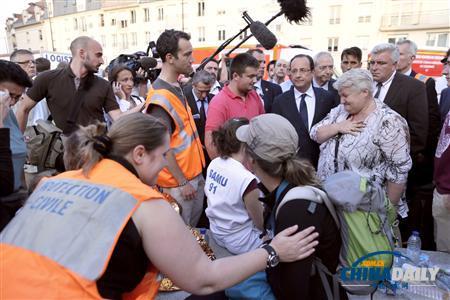 法國(guó)發(fā)生火車脫軌事故 6人死亡30人受傷