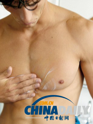 男人也愛美 男士護(hù)膚品銷量5年勁增20%