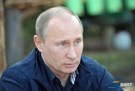 普京簽署法律限制再次被驅(qū)逐出境的外國公民入境