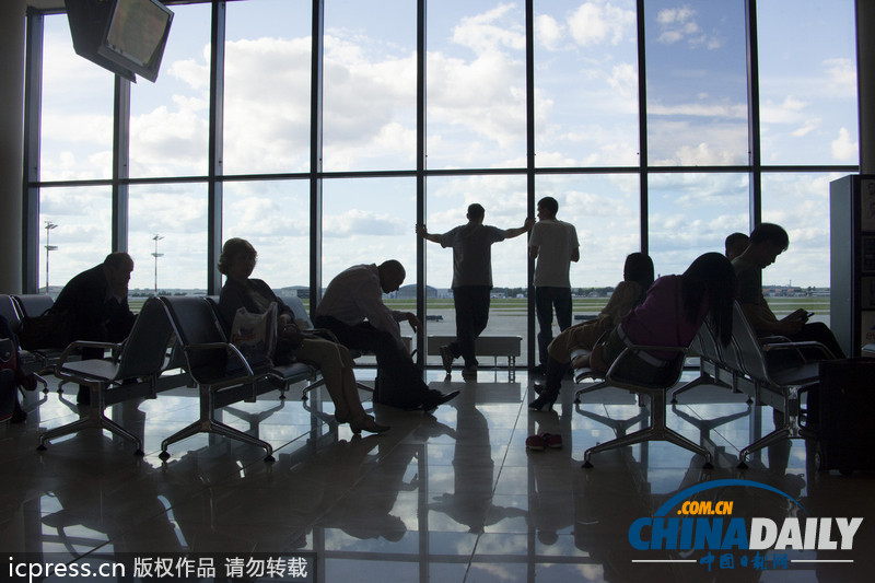 揭秘謝列梅捷沃機(jī)場(chǎng)過境區(qū) 感受斯諾登中轉(zhuǎn)站生活