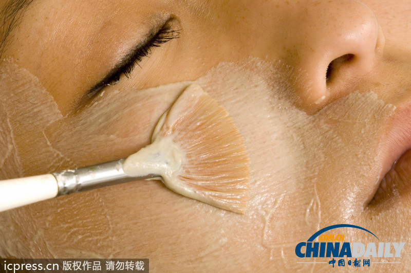 日本藝伎美容有道 用鳥屎面膜涂臉護(hù)膚（高清組圖）