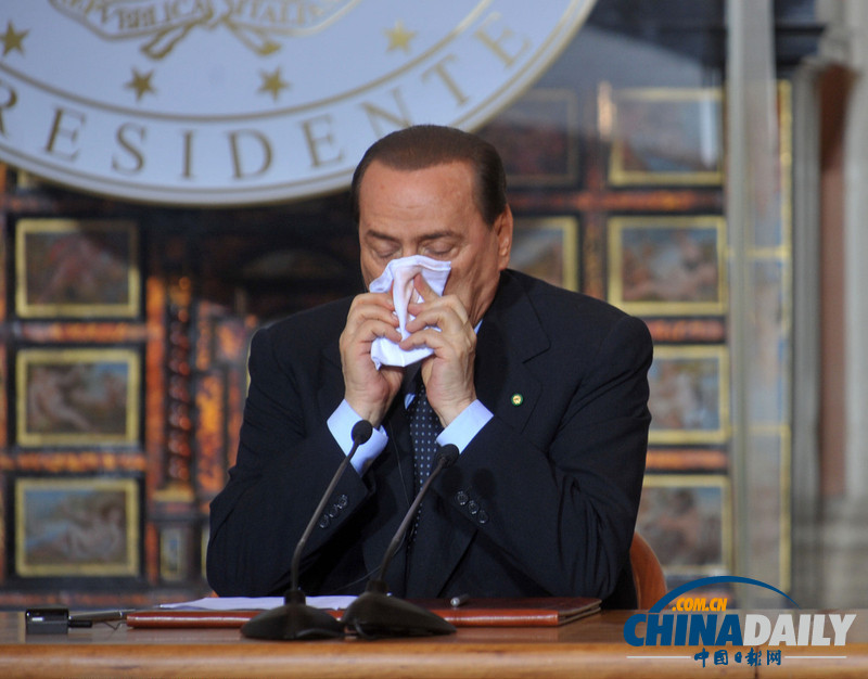 盤點政界名人小動作 挖鼻屎蹺二郎腿樣樣有（組圖）