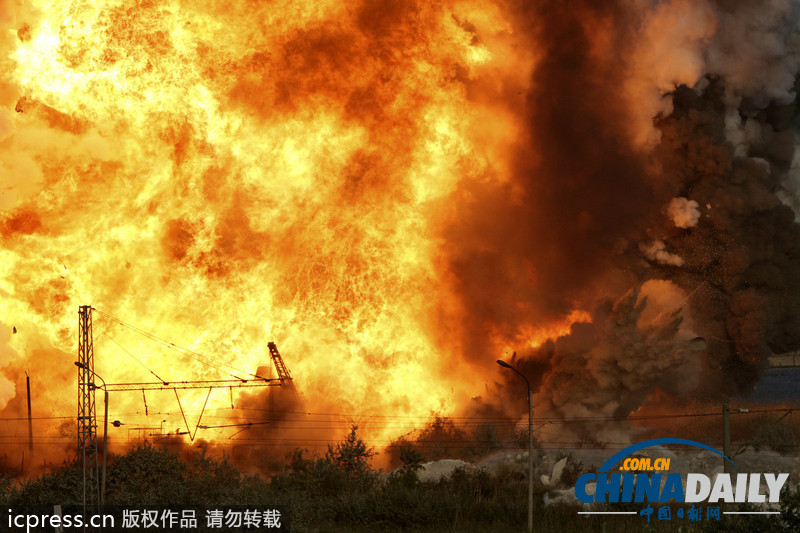 保加利亞液化氣罐車發(fā)生爆炸 導致12人受傷