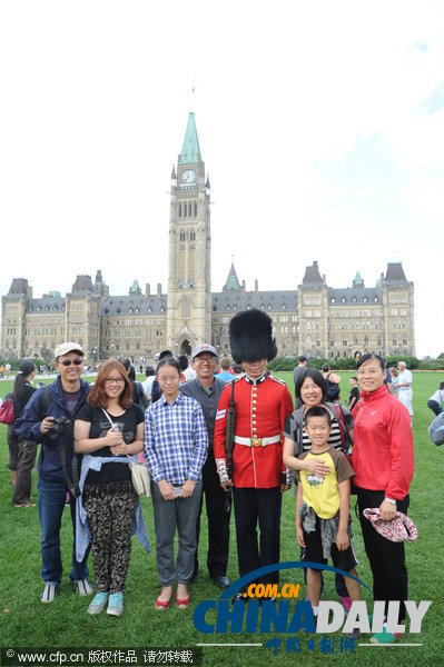 華人出境游文明意識(shí)增強(qiáng) 展現(xiàn)中國(guó)“軟實(shí)力”（圖）