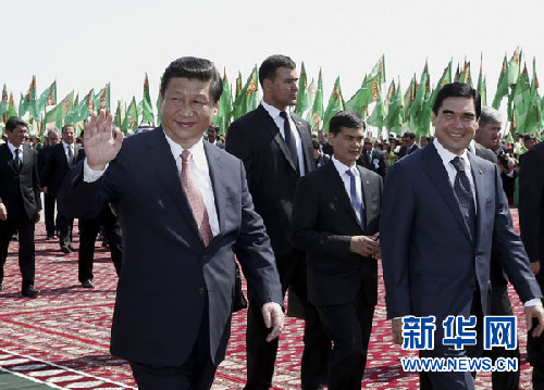 習近平出席“復興”氣田一期工程竣工投產(chǎn)儀式