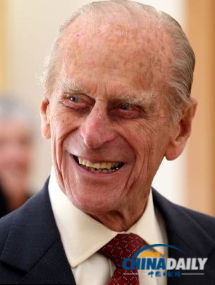 喬治小王子乘私人飛機(jī)見(jiàn)曾祖父