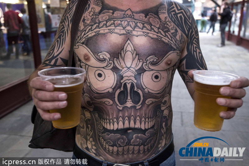 英國舉辦國際紋身大會(huì) 另類藝術(shù)令人瞠目