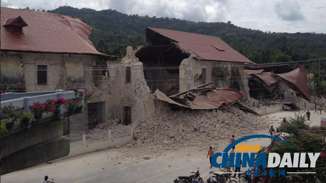 菲律賓發(fā)生7.2級地震 至少20人死預計經(jīng)濟損失巨大