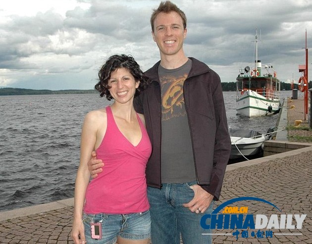 孕婦聽演講險(xiǎn)暈倒 奧巴馬出手相扶稱演講太長(zhǎng)