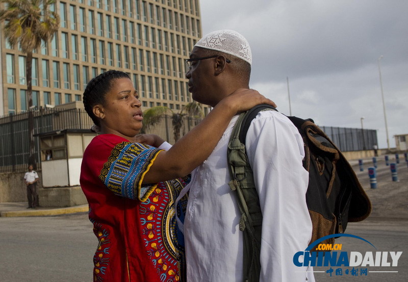 美國(guó)劫機(jī)犯潛逃古巴30年 因想見(jiàn)女兒不畏坐牢返美