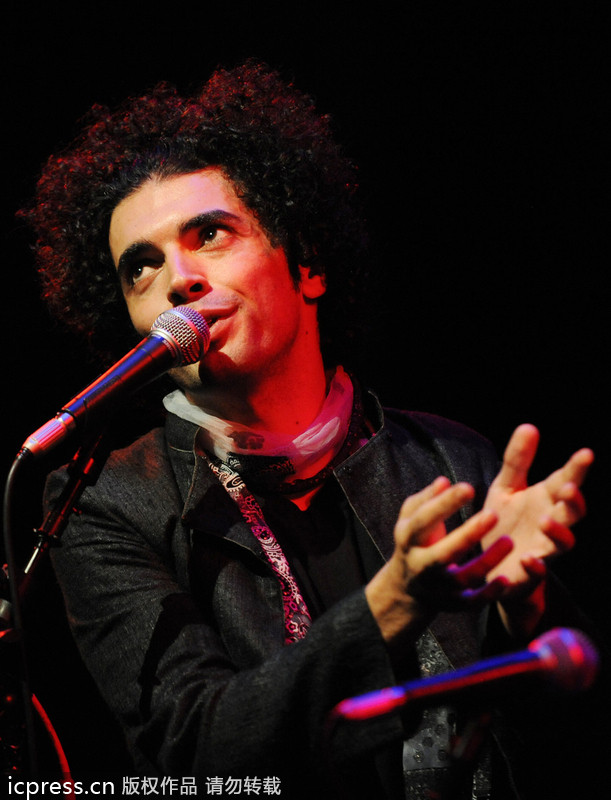 紐約發(fā)生槍擊案 樂(lè)隊(duì)成員槍殺3人后自盡