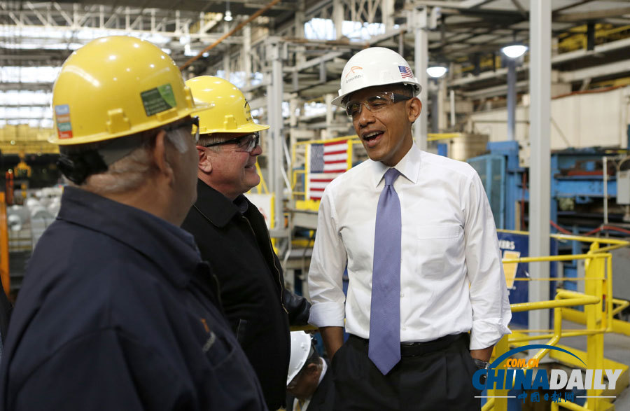 奧巴馬支持率創(chuàng)新低 夫婦齊上陣連打親民牌(高清組圖)