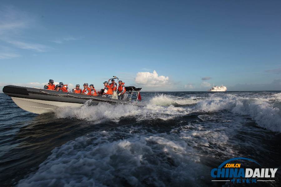 赴菲律賓“和平方舟”號展開救援工作 收首批患者