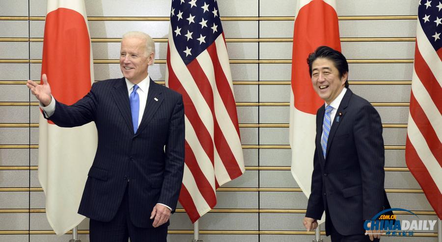 拜登與安倍共同舉行記者會(huì) 談及中國(guó)東海防空識(shí)別區(qū)