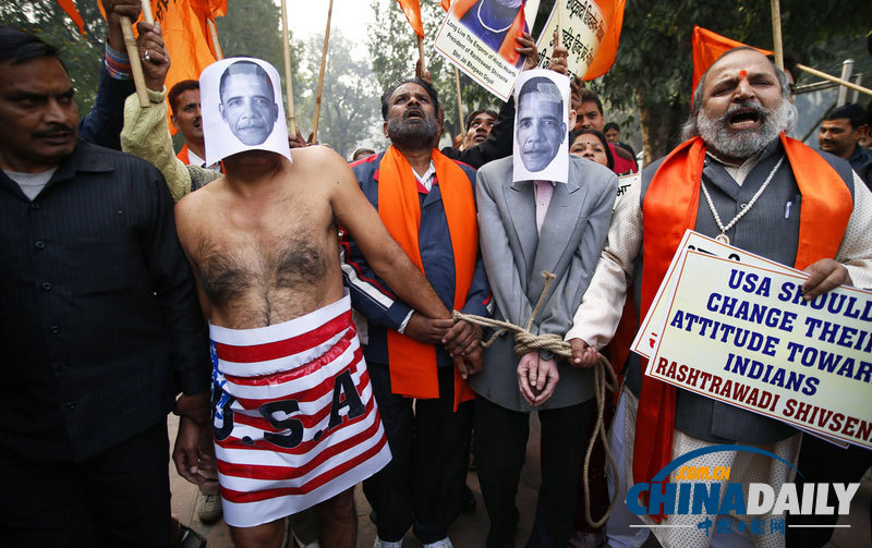 印度女外交官于美國(guó)拘留期間遭侮辱 引發(fā)強(qiáng)烈民憤