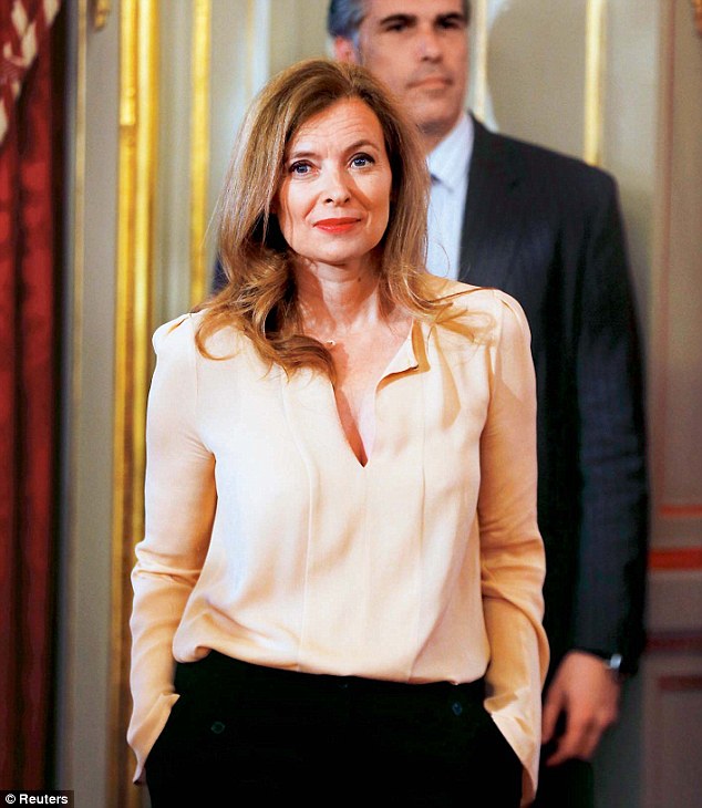 據(jù)傳奧朗德緋聞女友懷孕4個(gè)月 6月份或?yàn)榭偨y(tǒng)添丁