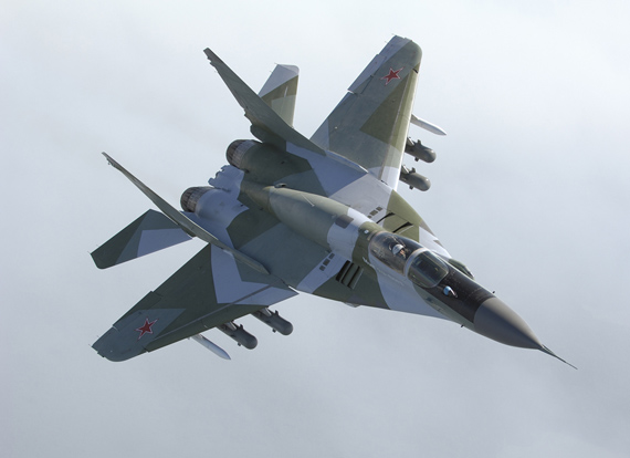 俄埃在兩國(guó)防長(zhǎng)外長(zhǎng)會(huì)晤后草簽30億美元武器合同