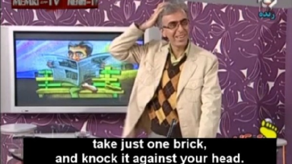 伊朗主持人調(diào)侃奧巴馬“拍磚論”:用磚頭拍自己腦袋