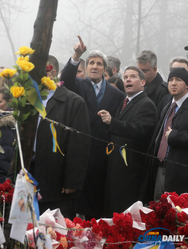 美國務(wù)卿帶10億美元“見面禮”赴基輔 表達(dá)支持