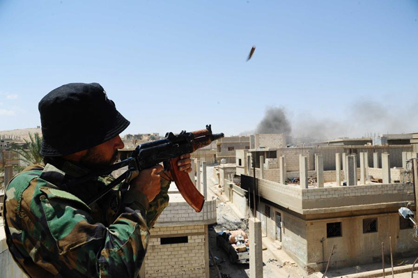 IS滅亡在即！聯(lián)軍：殘余圣戰(zhàn)士14日將搭車離開(kāi)“首都”拉卡