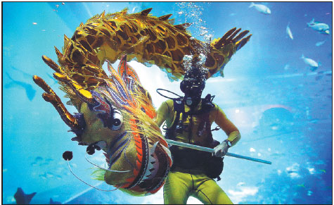 Singapore craftsmen say traditions at risk